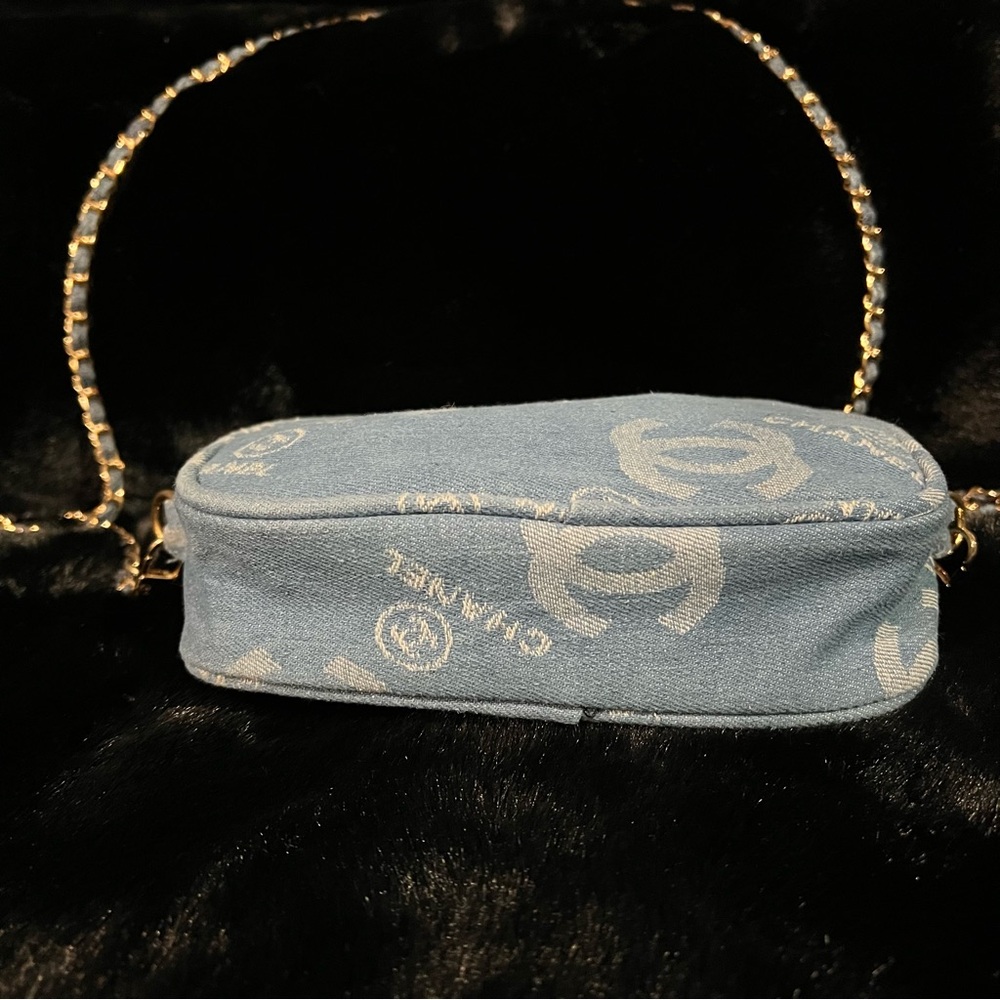 Chanel Beaute Blue Denim Logo Crossbody - Picture 5 of 12